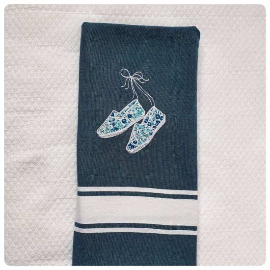 Fouta bleu jeans avec motif...