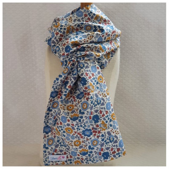 Foulard en tissus Liberty